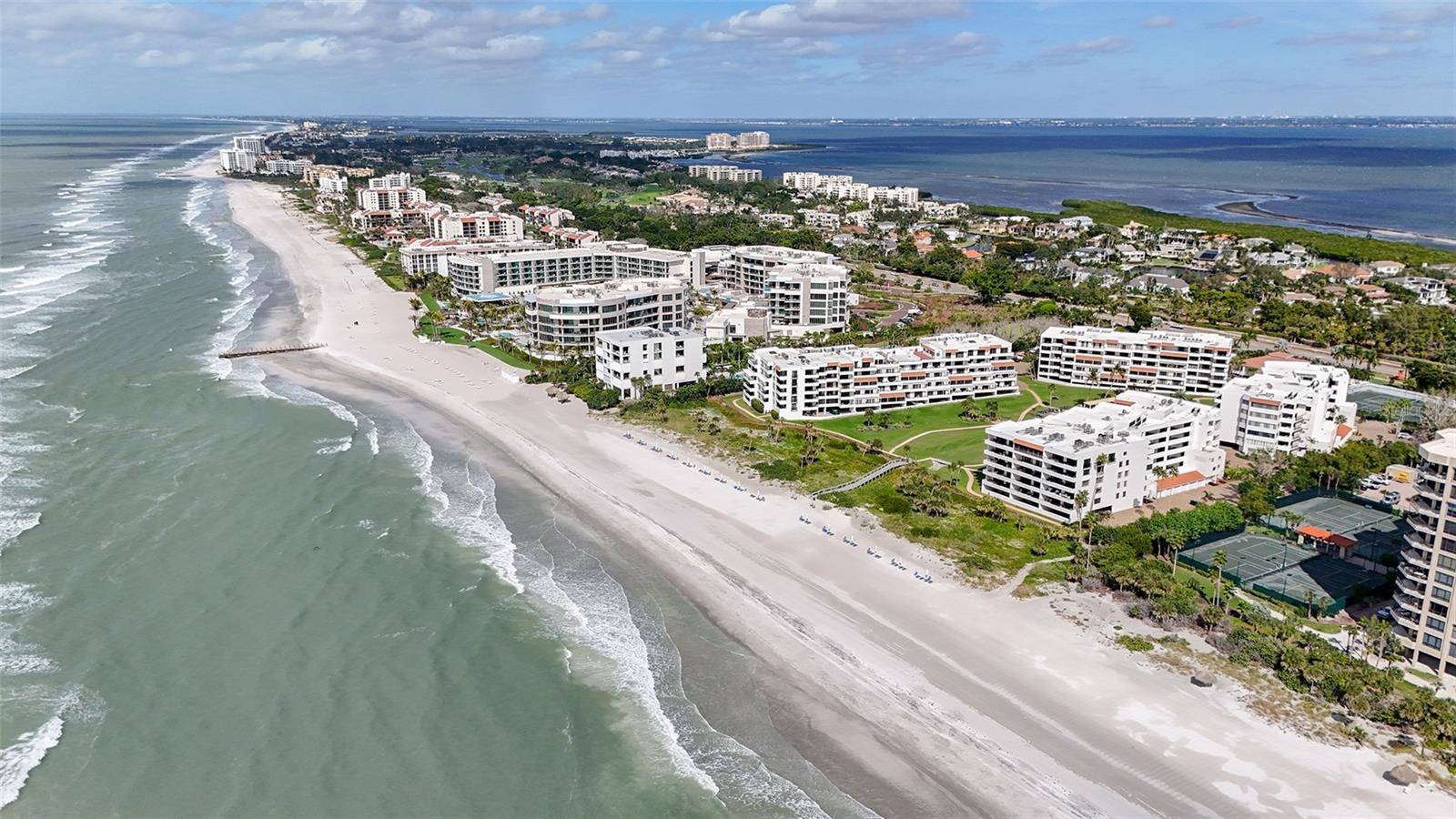 Longboat Key, FL 34228,1465 GULF OF MEXICO DR #106