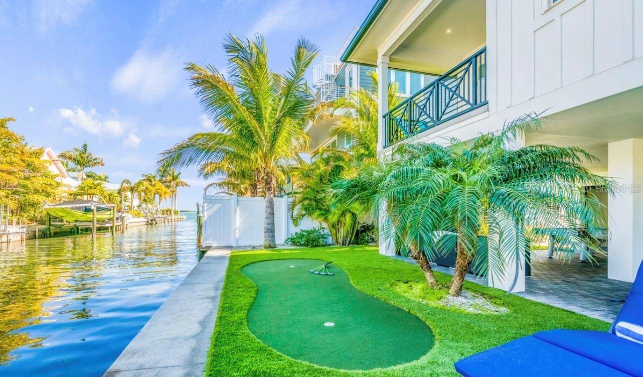 Bradenton Beach, FL 34217,401 20TH PL