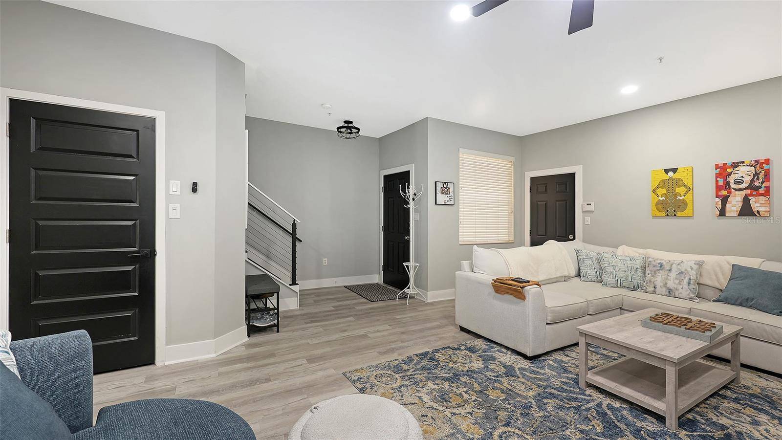 Sarasota, FL 34243,3827 PARKRIDGE CIR #1-102