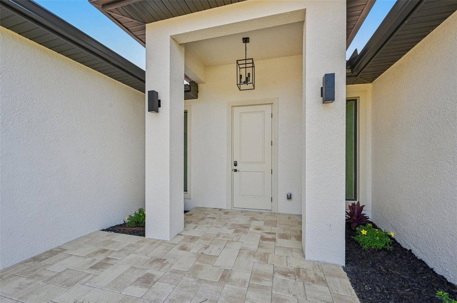 North Port, FL 34288,3279 JANARO RD