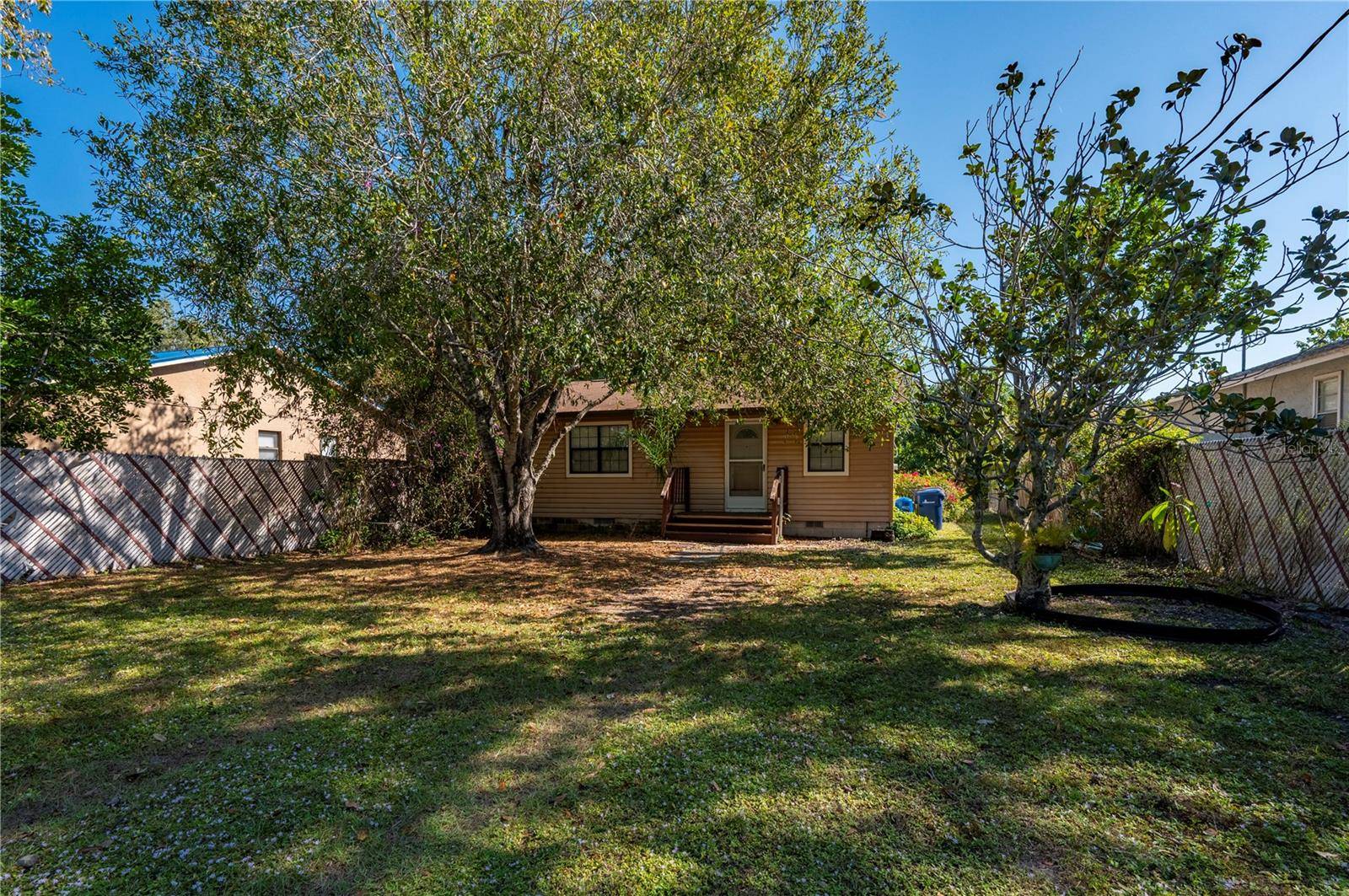 Osprey, FL 34229,216 GLENWOOD AVE