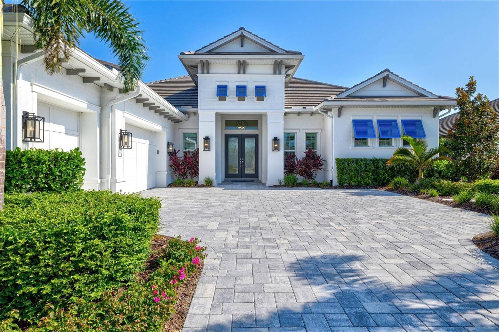 Sarasota, FL 34240,7916 MAINSAIL LN