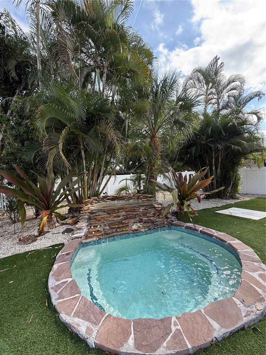 Bradenton, FL 34205,3401 28TH ST W