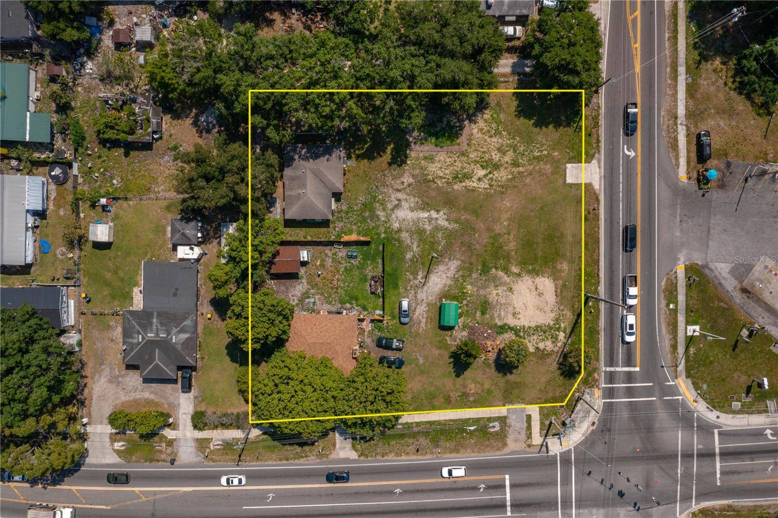 Winter Haven, FL 33880,101 EAGLE LAKE LOOP RD E