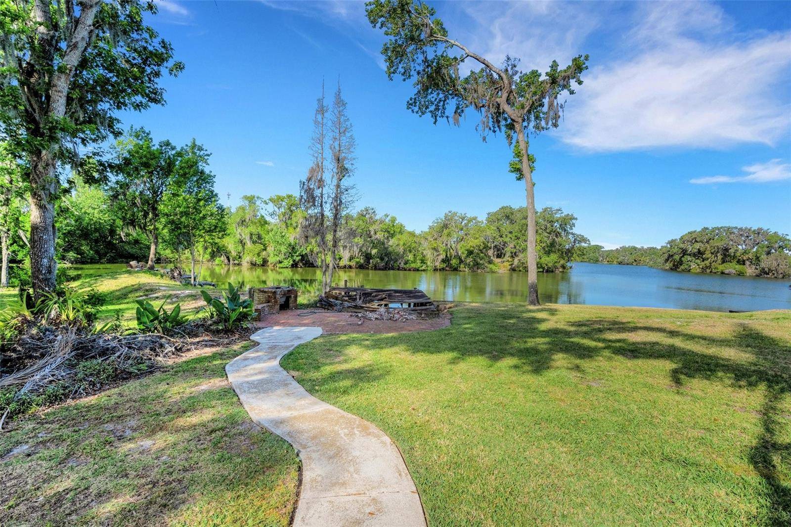 Lakeland, FL 33813,6928 HAYTER LN