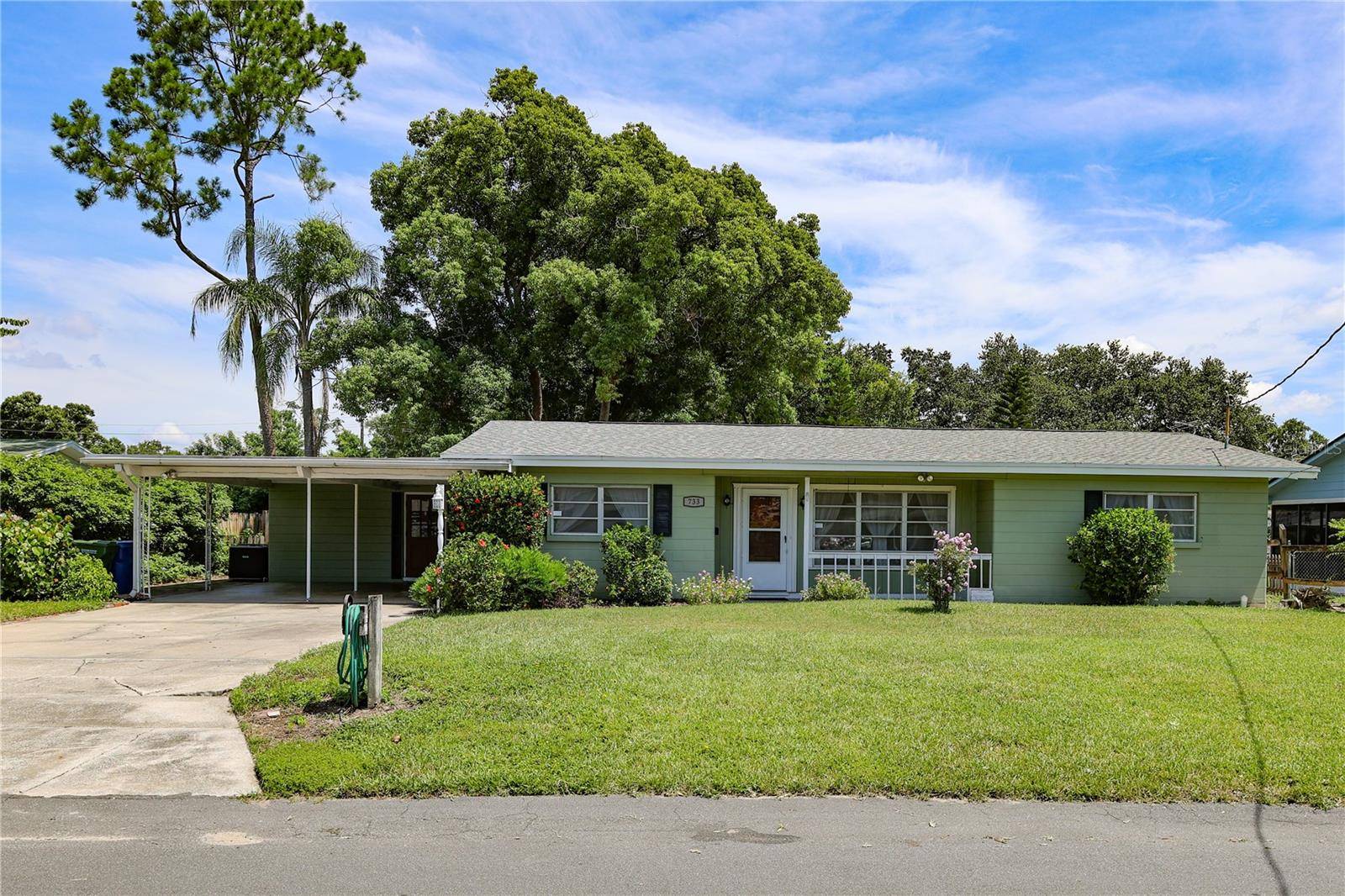 Winter Haven, FL 33880,733 OLEANDER DR SE