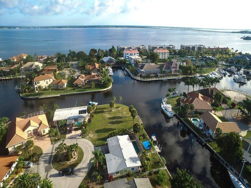 Punta Gorda, FL 33950,112 MARIA CT