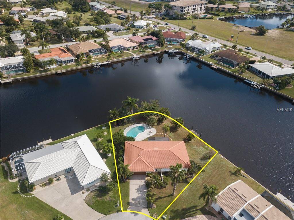 Punta Gorda, FL 33950,1201 SANTANA CT