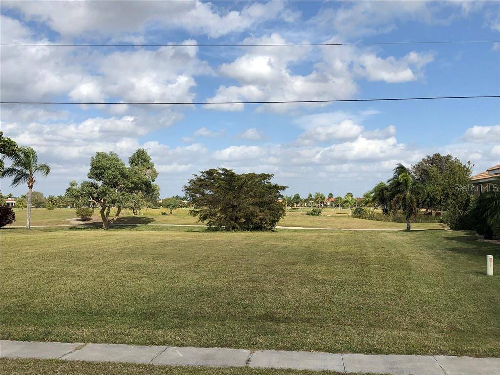 Punta Gorda, FL 33950,763 MONACO DR