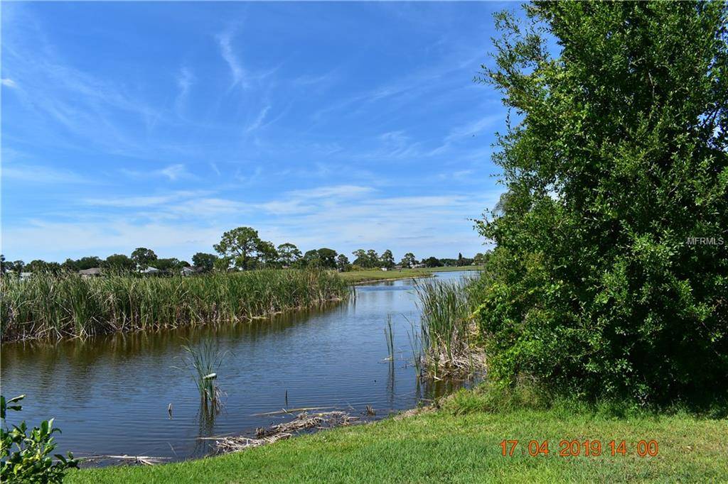 Rotonda West, FL 33947,2 BUNKER CT