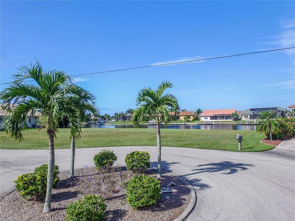 Punta Gorda, FL 33950,4013 MALTESE CT