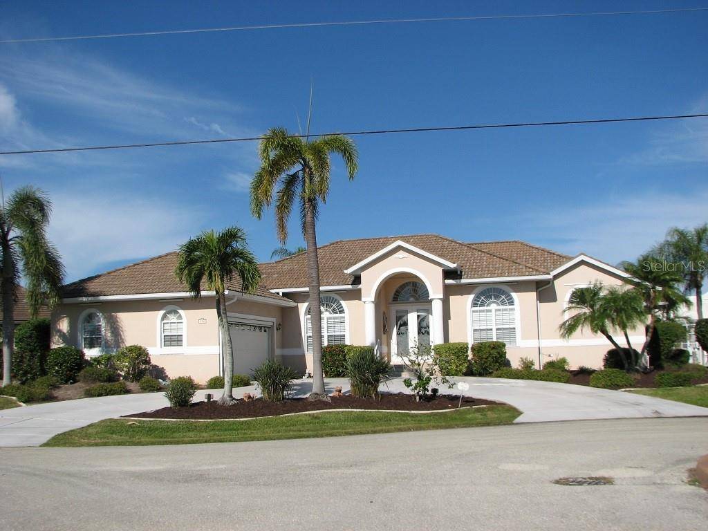 Punta Gorda, FL 33950,318 SANTANDER CT