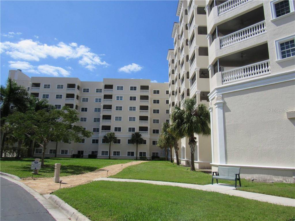 Venice, FL 34293,3730 CADBURY CIR #429