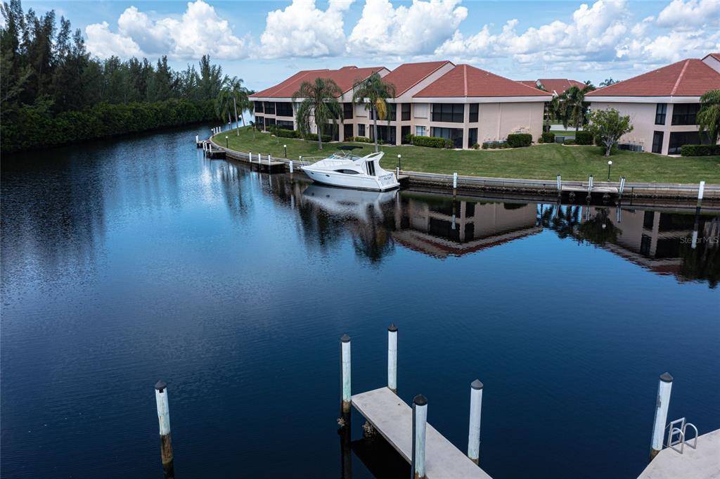 Punta Gorda, FL 33950,1355 ROCK DOVE CT #1-8