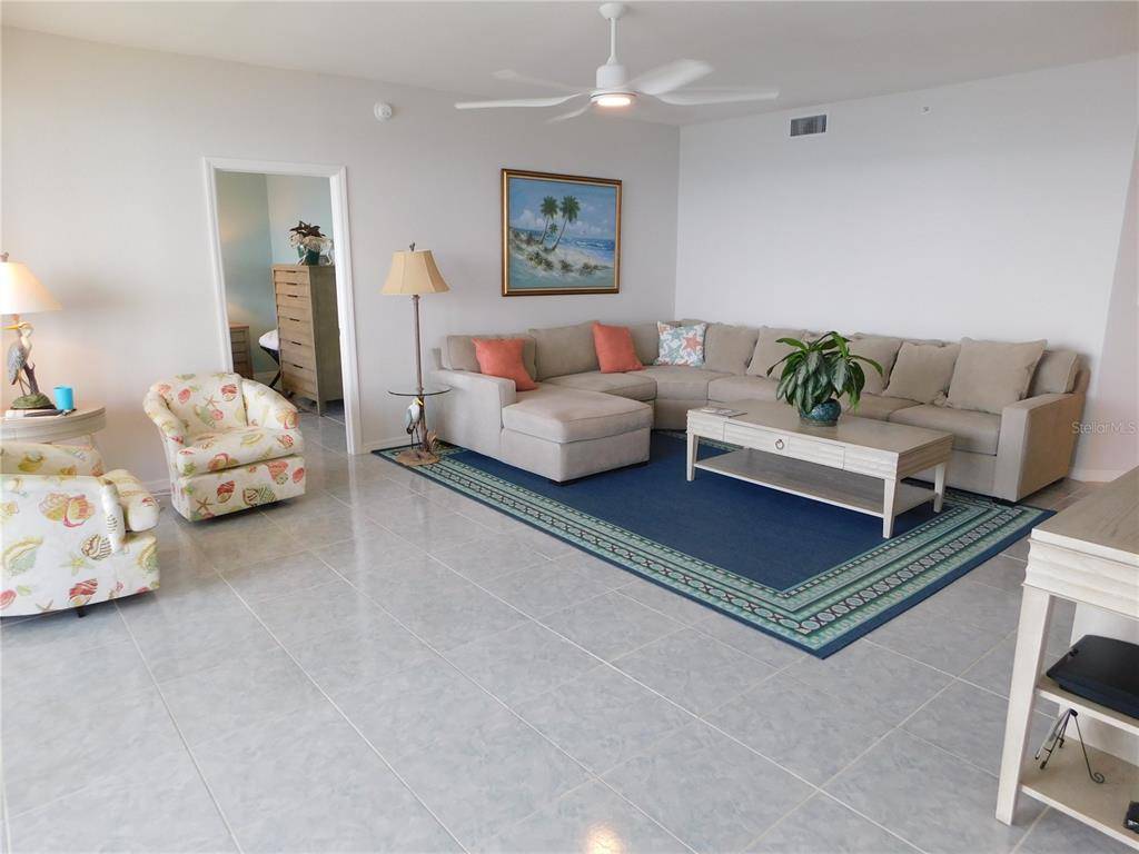 Punta Gorda, FL 33950,200 HARBOR WALK DR #333