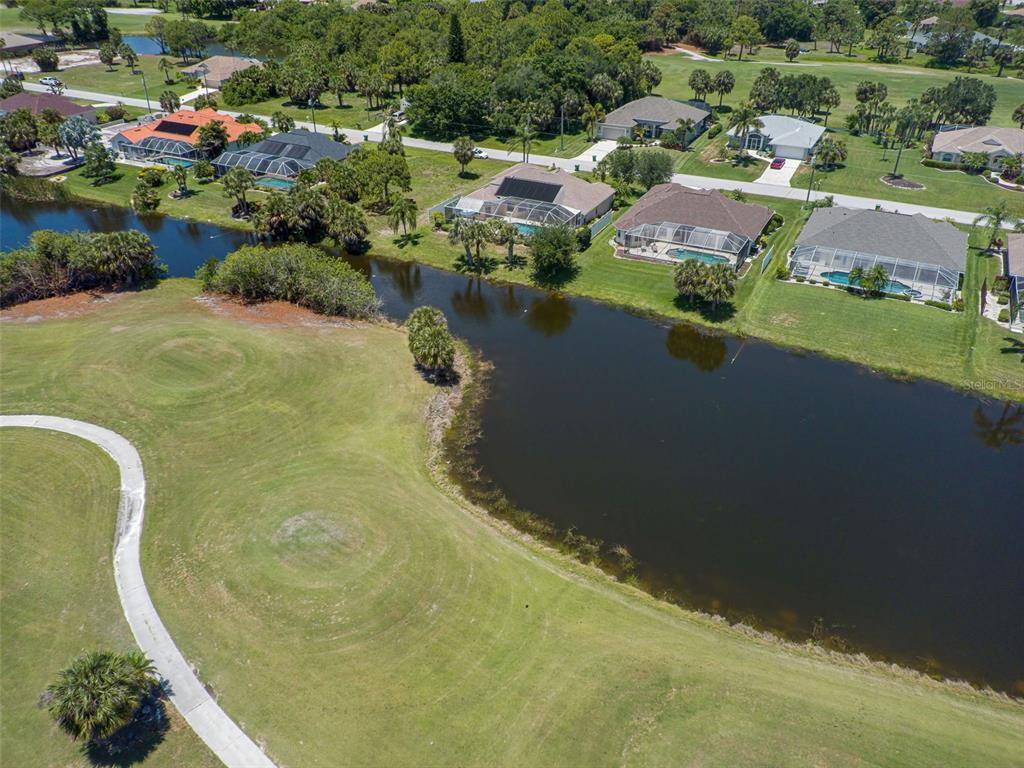 Rotonda West, FL 33947,44 LONG MEADOW PL