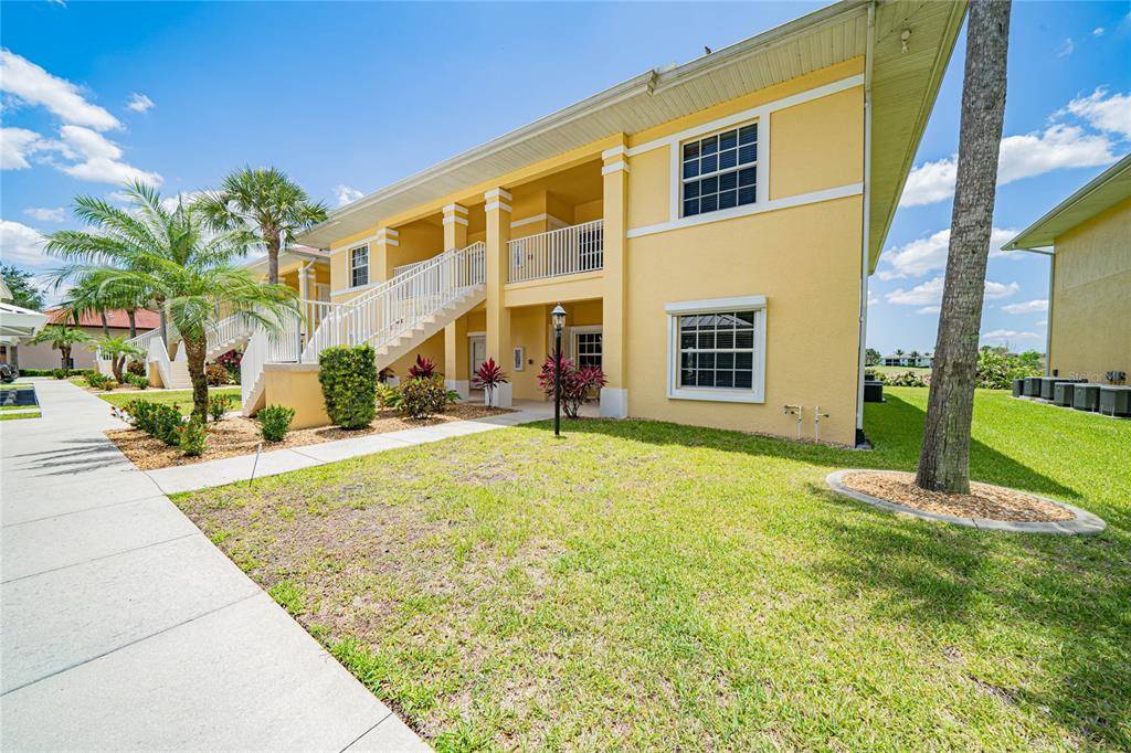 Punta Gorda, FL 33983,1315 SAXONY CIR #1106
