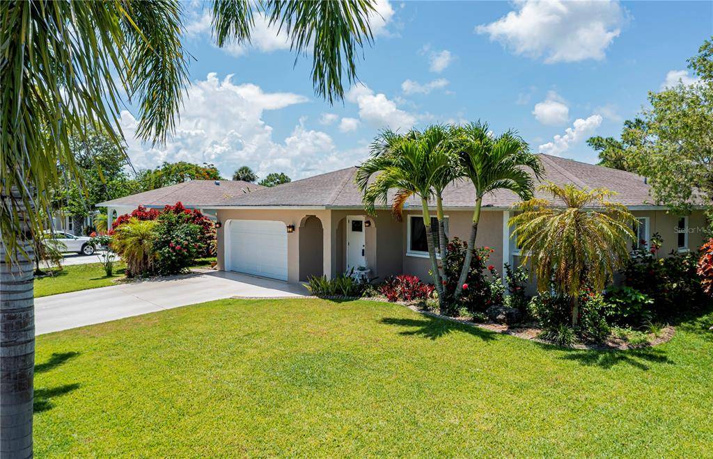 Rotonda West, FL 33947,234 CADDY RD