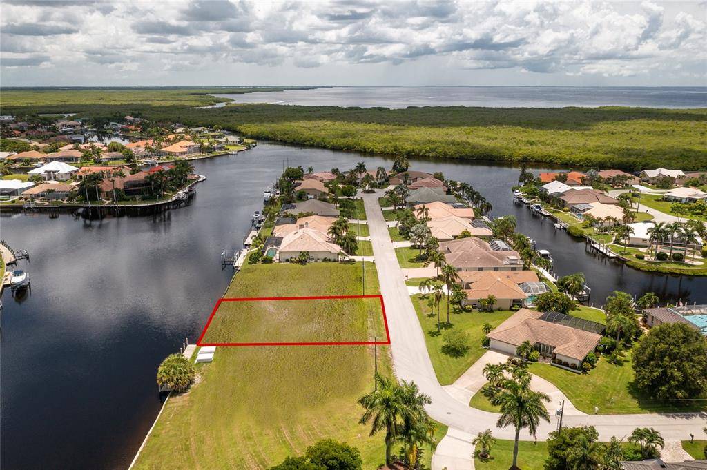 Punta Gorda, FL 33950,1300 CASEY KEY DR