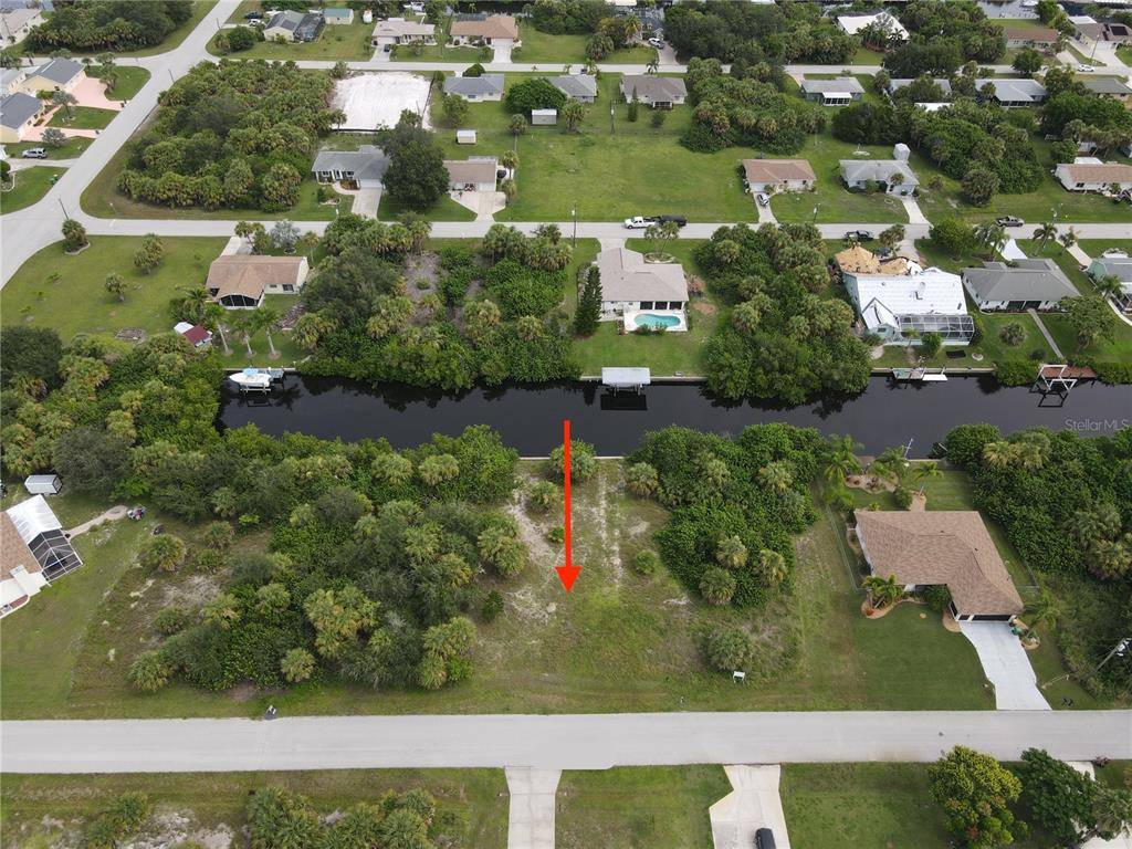 Port Charlotte, FL 33948,18702 ARAPAHOE CIR