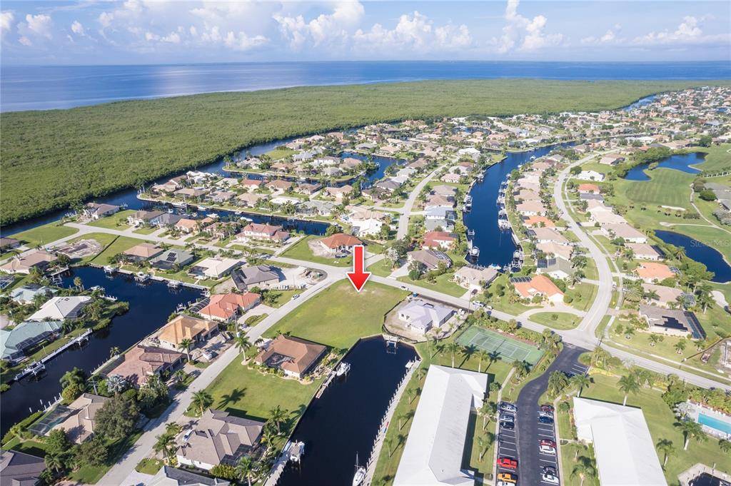 Punta Gorda, FL 33950,1400 CASEY KEY DR