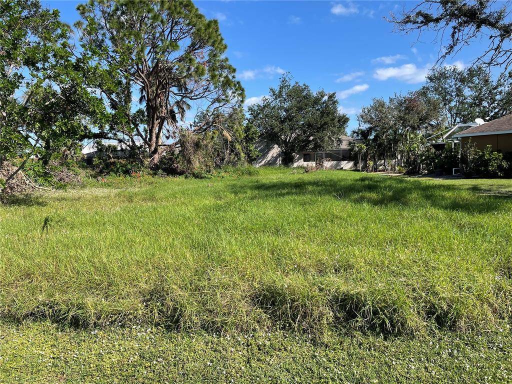 Port Charlotte, FL 33948,2590 LAKE VIEW BLVD