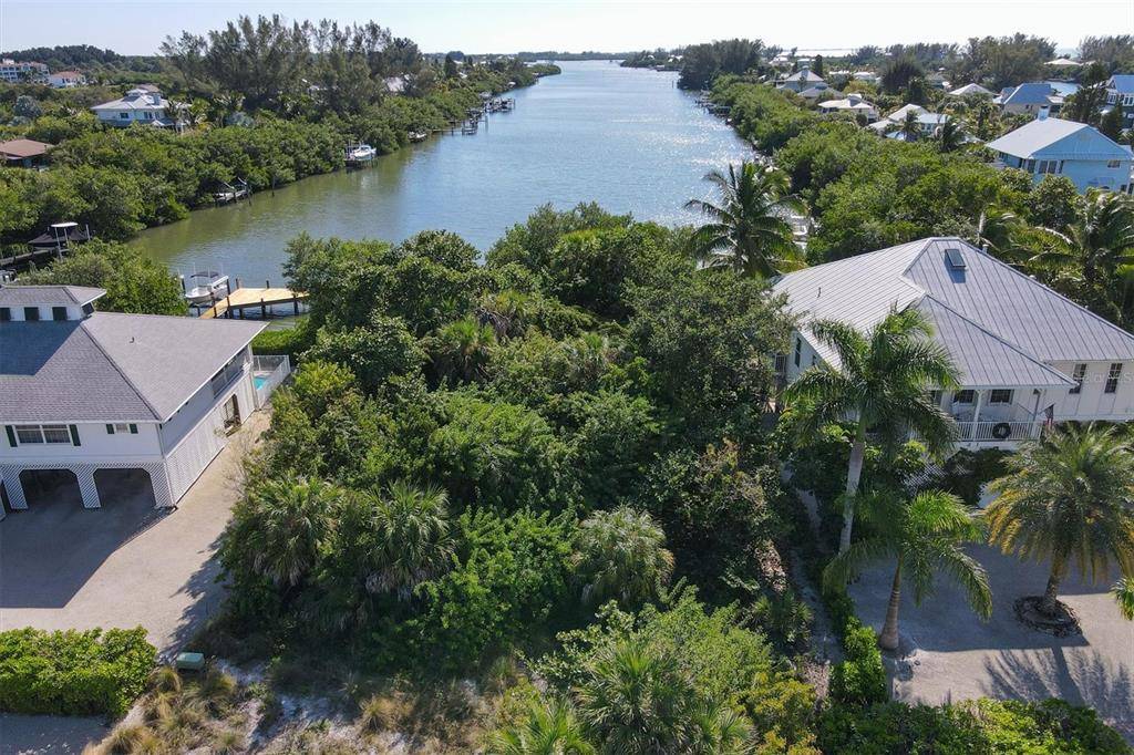 Placida, FL 33946,31 KETTLE HARBOR DR