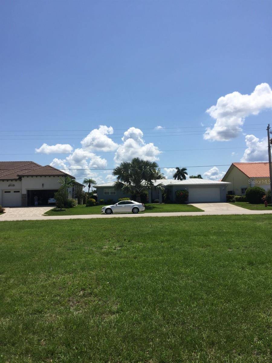 Punta Gorda, FL 33950,85 COLONY POINT DR