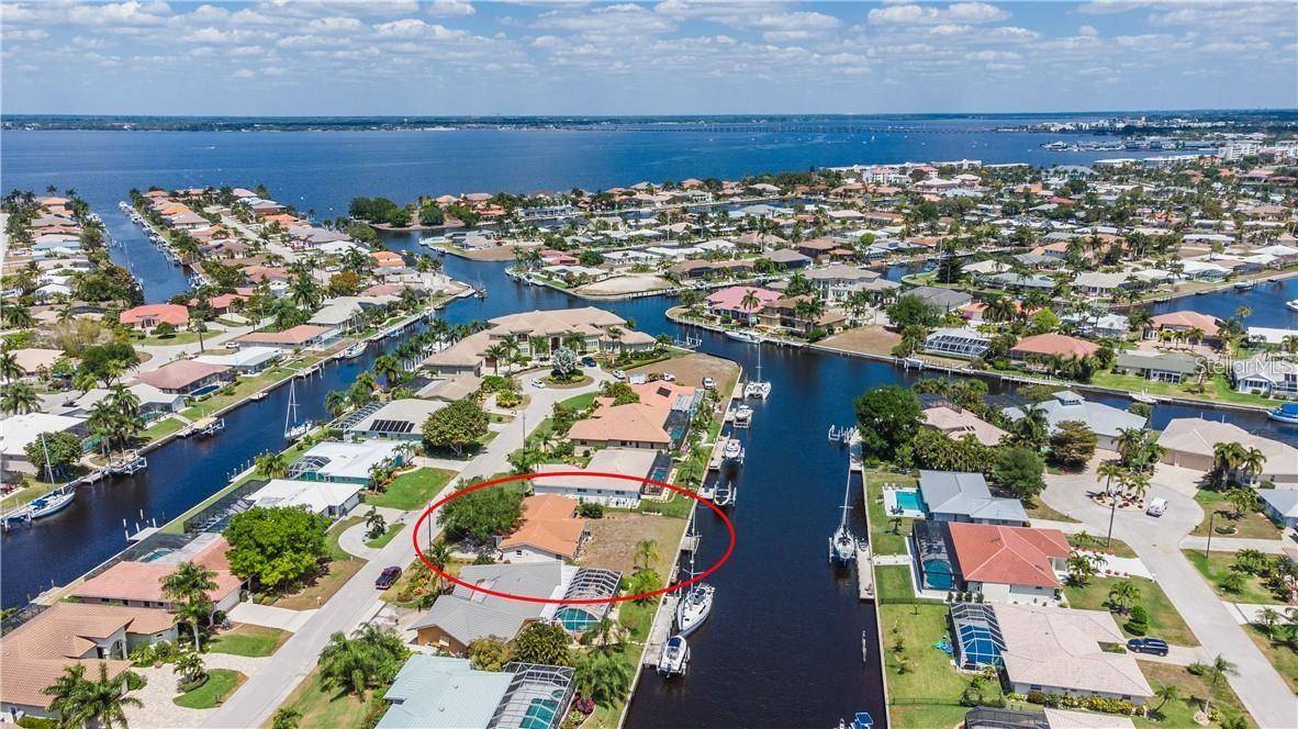 Punta Gorda, FL 33950,2453 FLORA LN