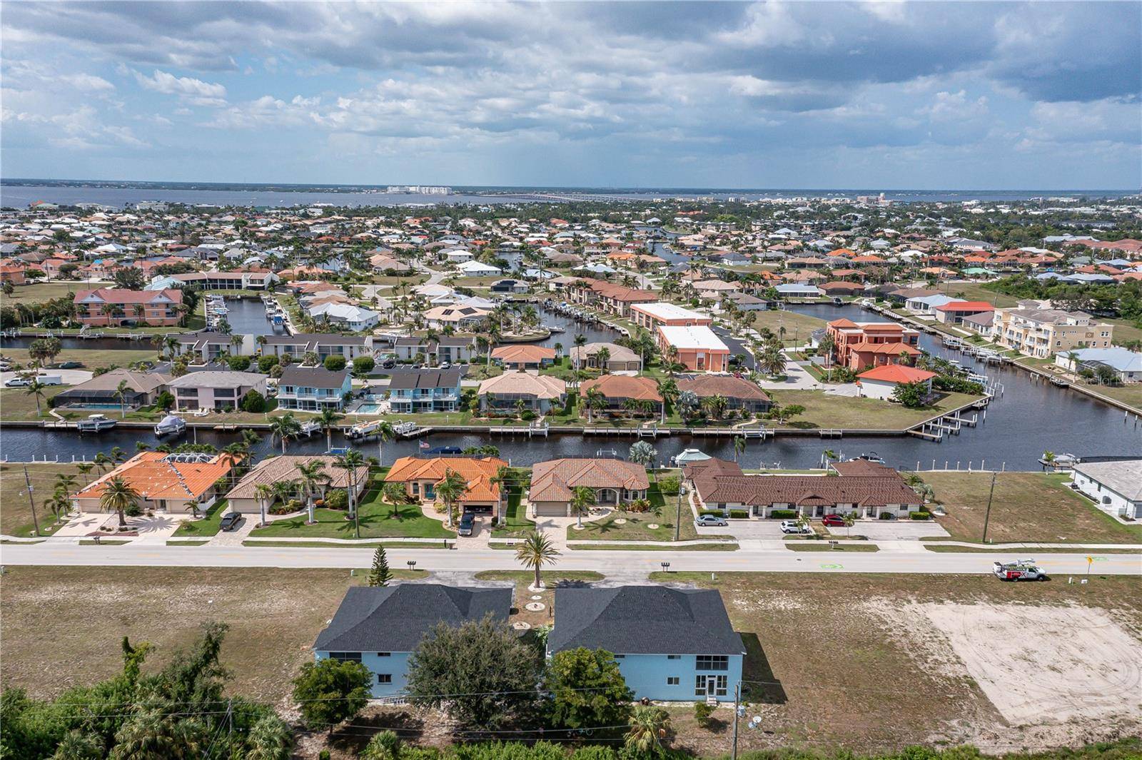 Punta Gorda, FL 33950,2735 MAGDALINA DR #2D