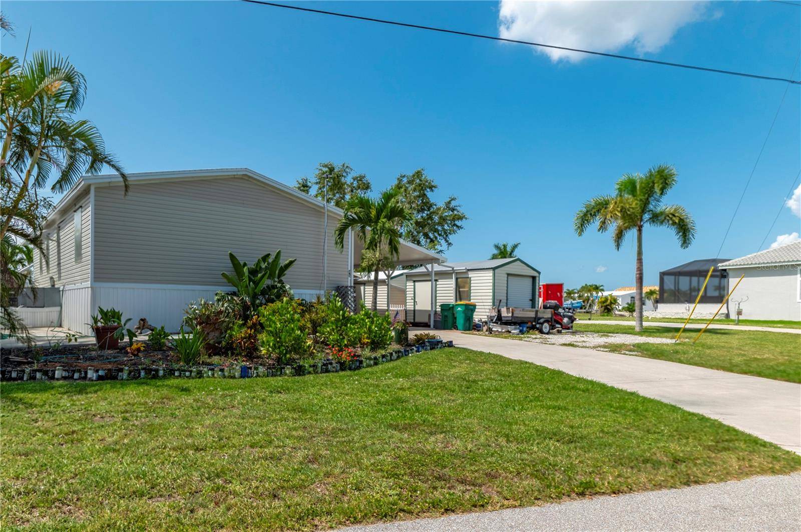 Punta Gorda, FL 33950,741 LONGBEACH CT