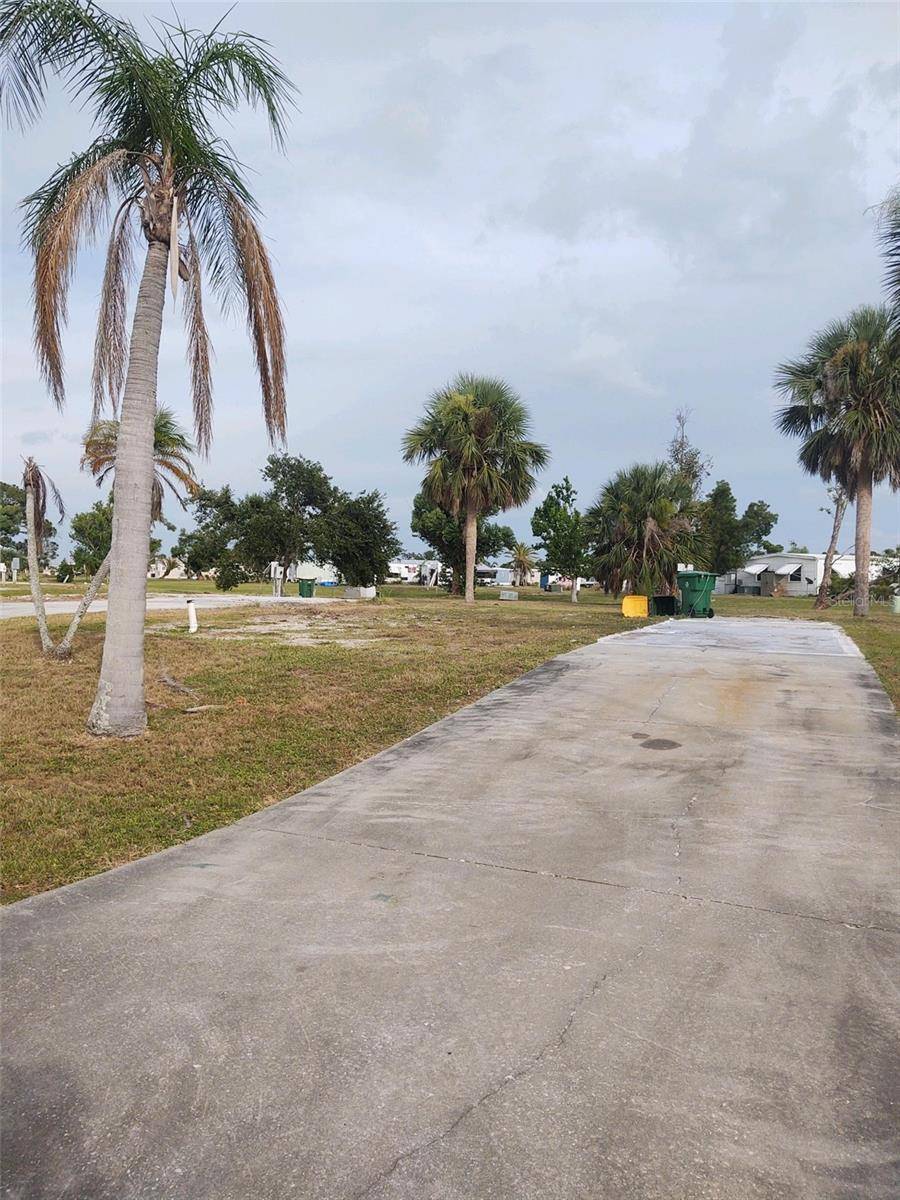 Port Charlotte, FL 33981,7482 FULMAR AVE