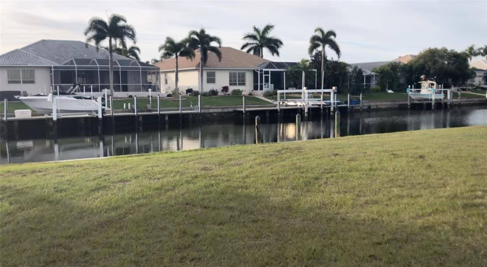 Punta Gorda, FL 33950,513 MARSEILLES CT