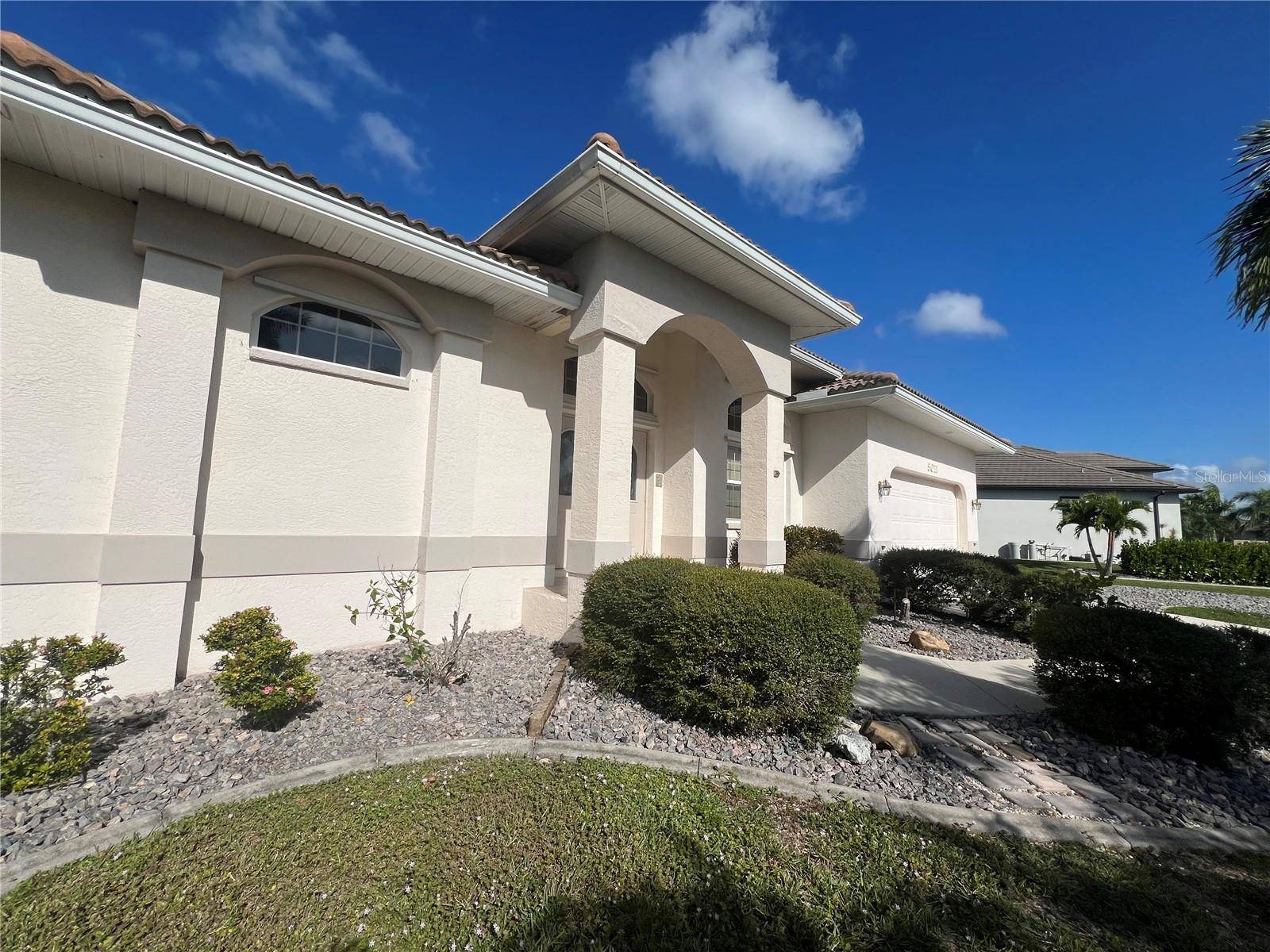 Punta Gorda, FL 33950,5011 KEY LARGO DR