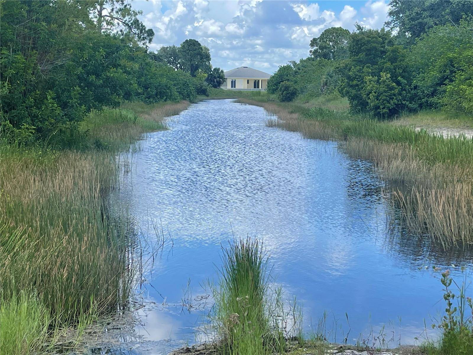 Rotonda West, FL 33947,113 REDWOOD RD