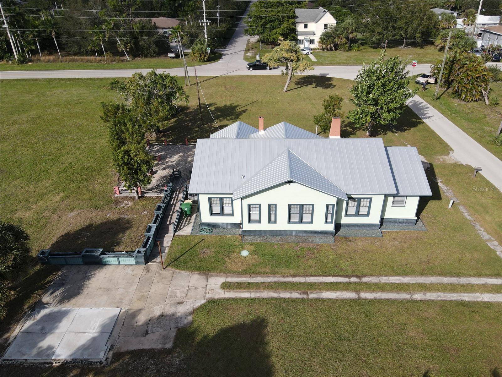 Punta Gorda, FL 33950,815 SOLONA LOOP