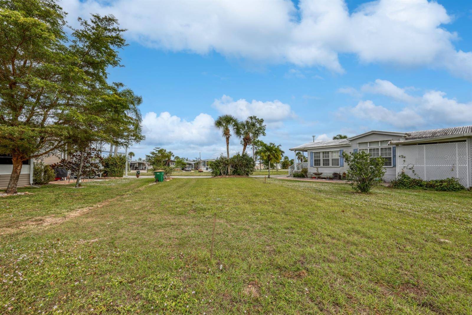 Port Charlotte, FL 33980,2100 KINGS HWY #1004