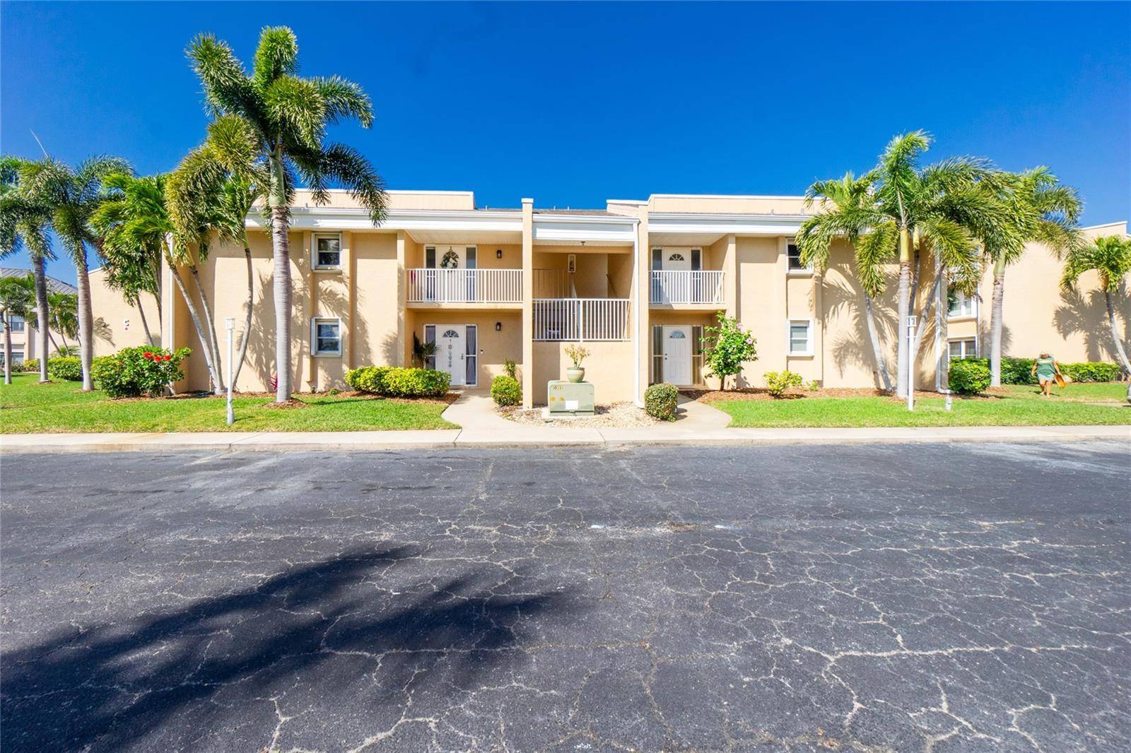 Punta Gorda, FL 33950,3251 WHITE IBIS CT #B2