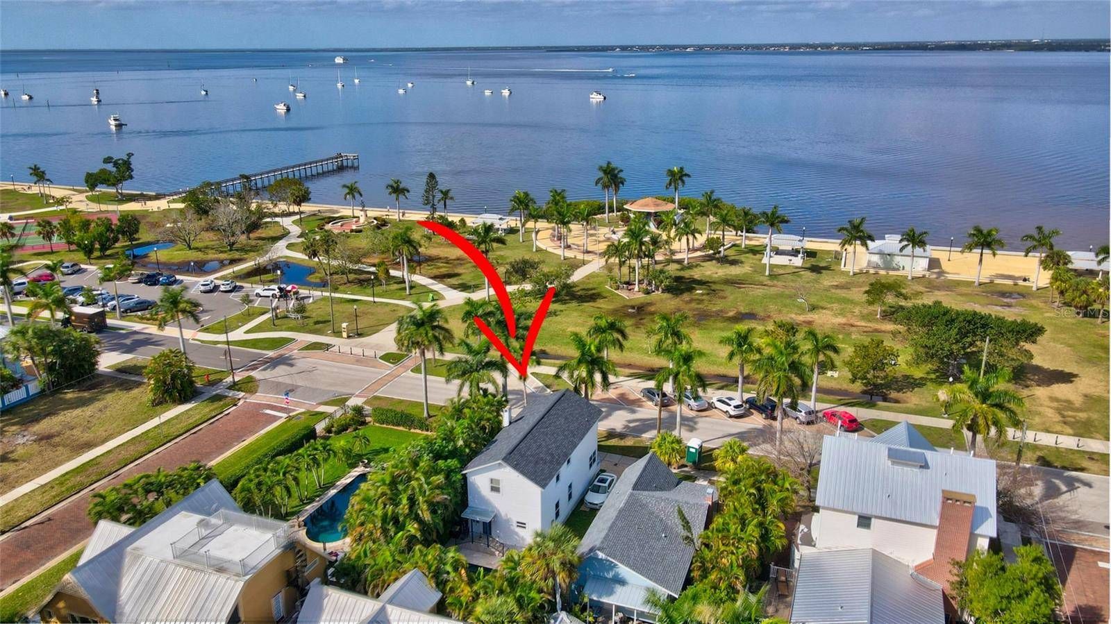 Punta Gorda, FL 33950,459 W RETTA ESPLANADE