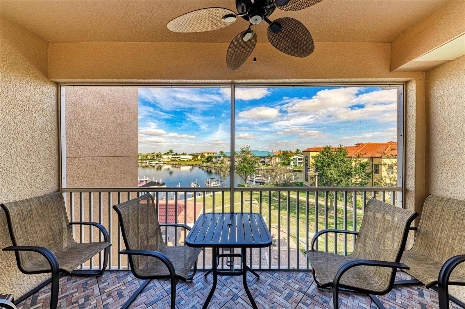 Punta Gorda, FL 33950,3322 PURPLE MARTIN DR #135