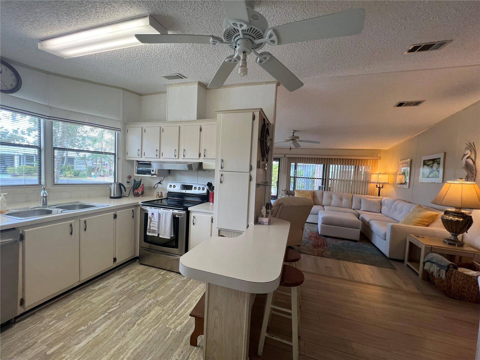 North Port, FL 34287,365 LAKEWYN CT