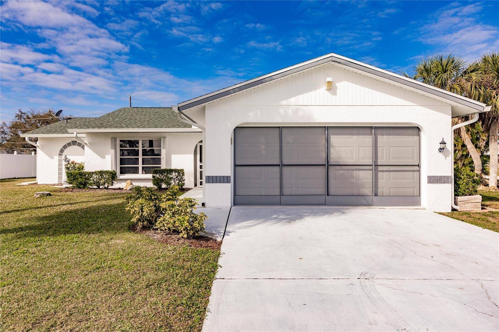 Port Charlotte, FL 33948,18778 KLINGLER CIR