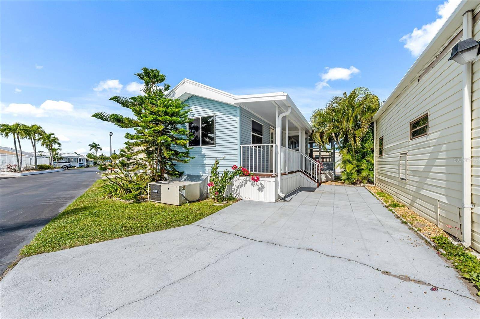 Fort Myers, FL 33908,11571 SLIPPER SHELL DR