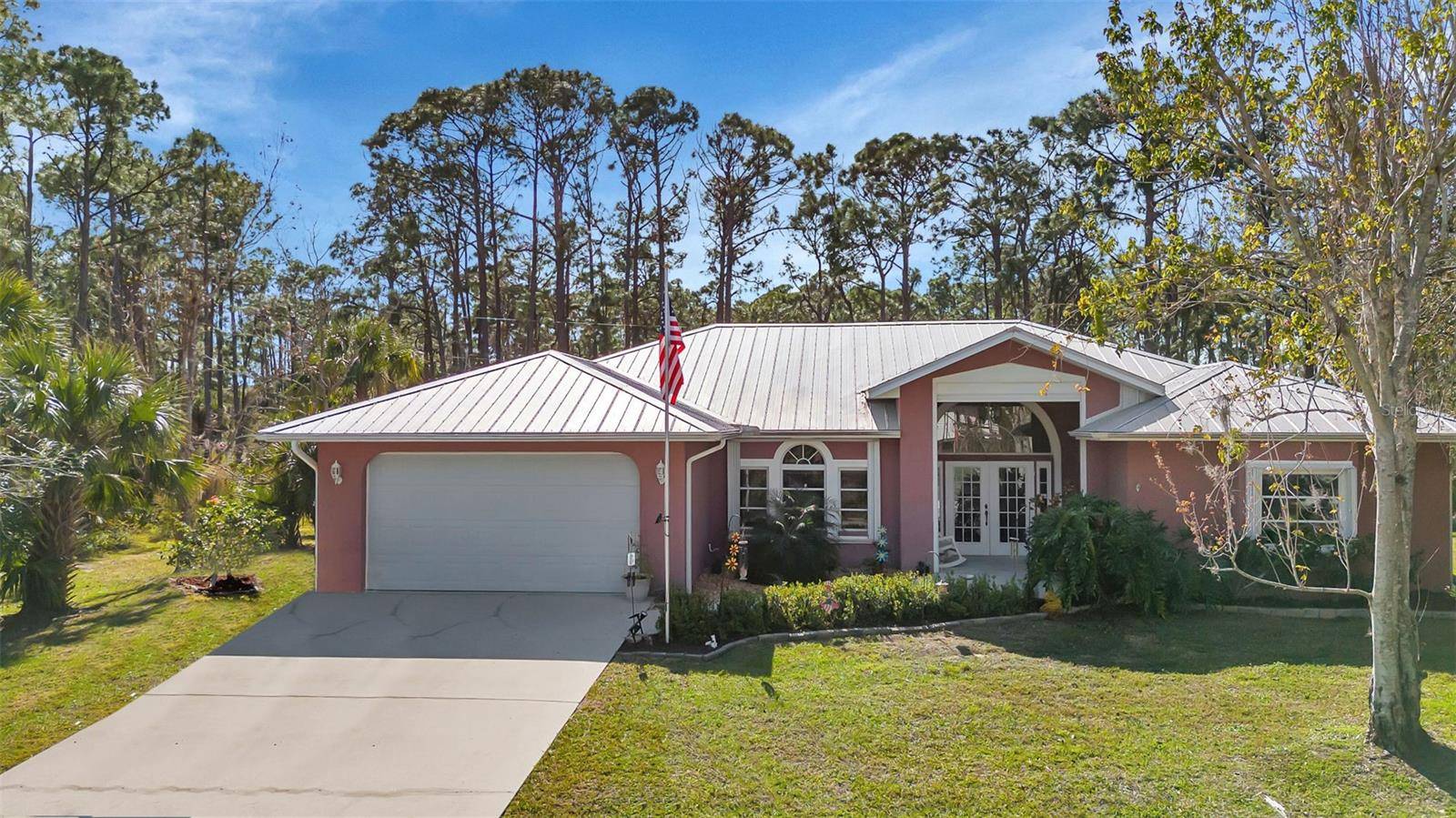 Port Charlotte, FL 33953,443 LAKEWOOD LN