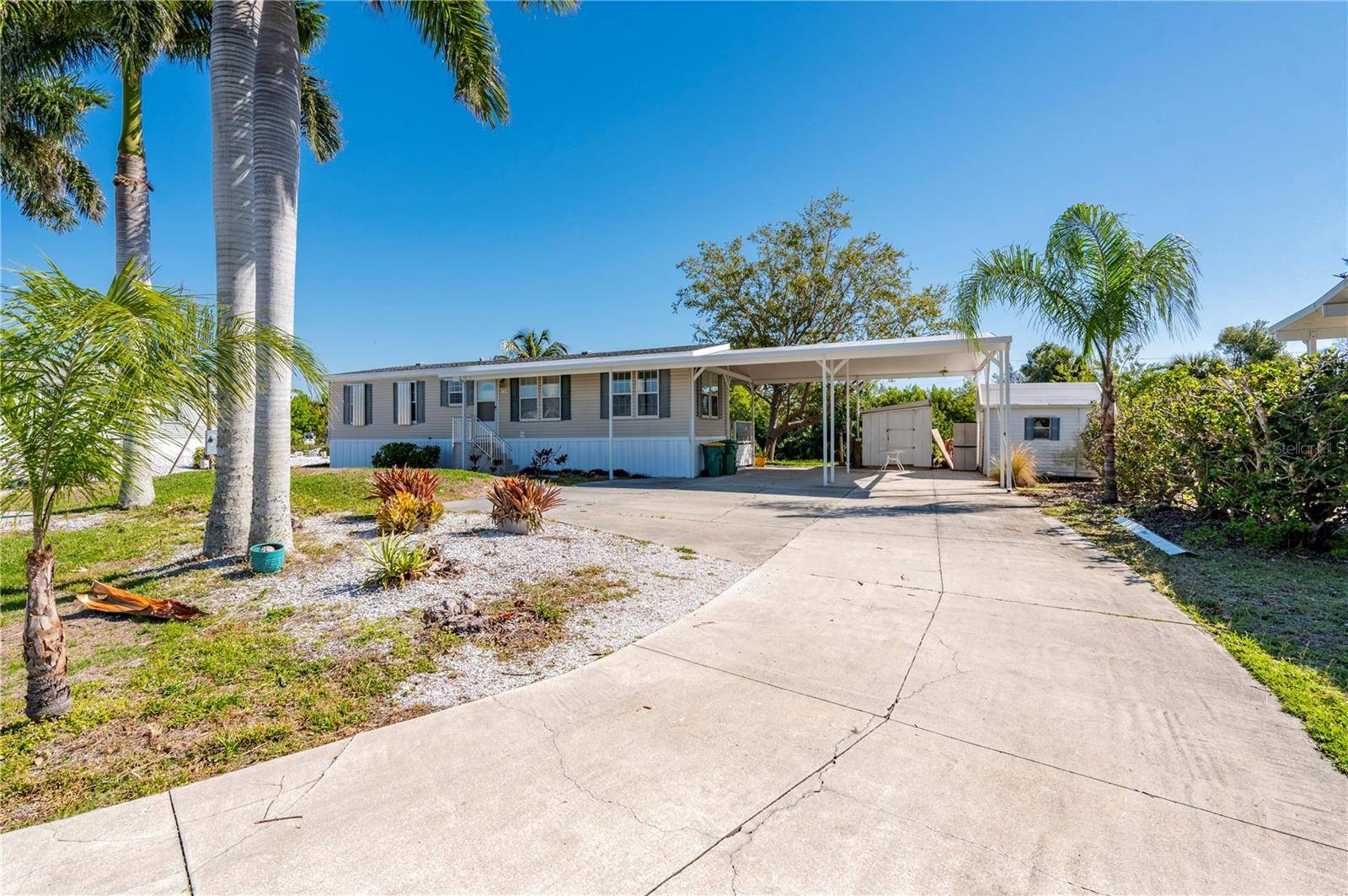 Punta Gorda, FL 33950,3004 BAMBOO CT