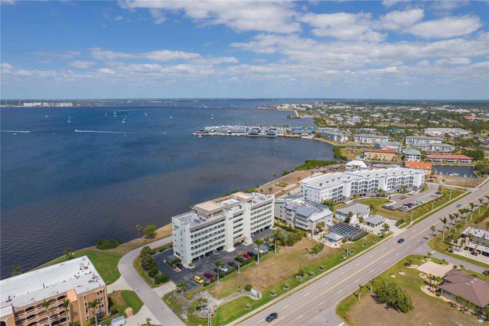 Punta Gorda, FL 33950,1500 PARK BEACH CIR #4F