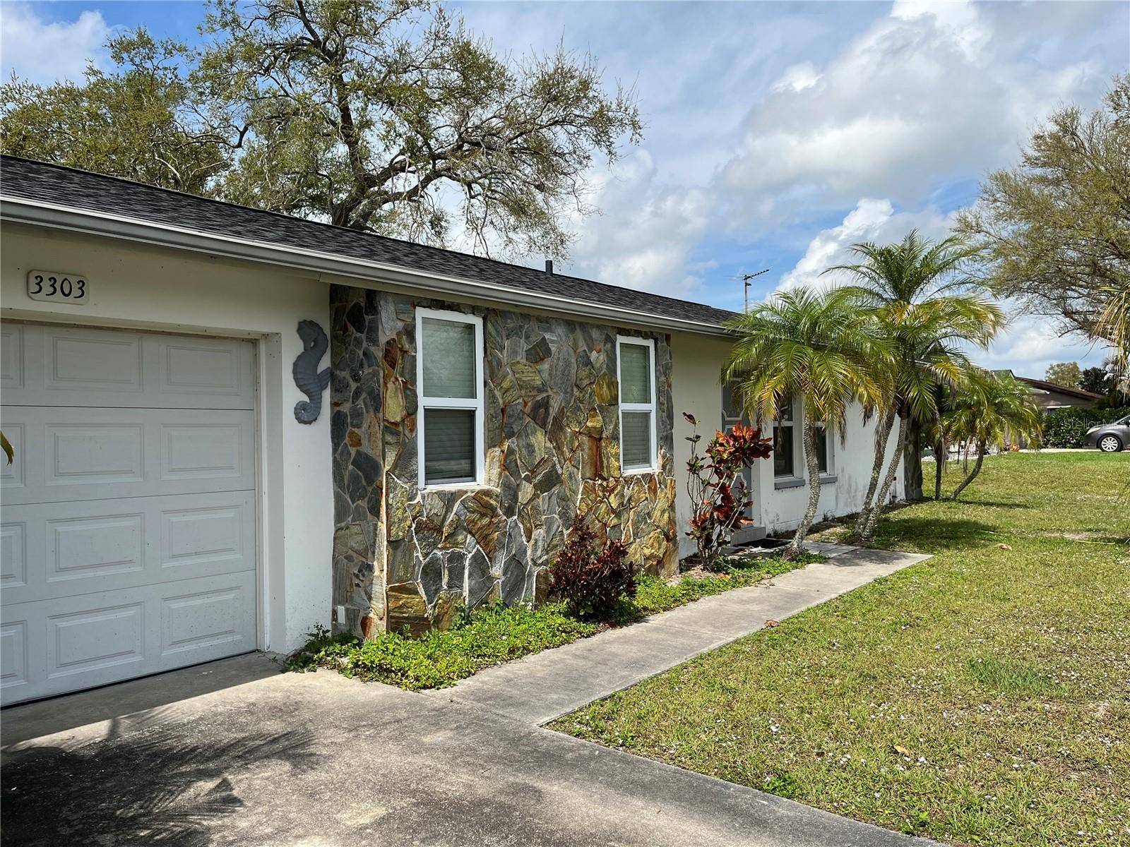 Port Charlotte, FL 33952,3303 ITHACA ST