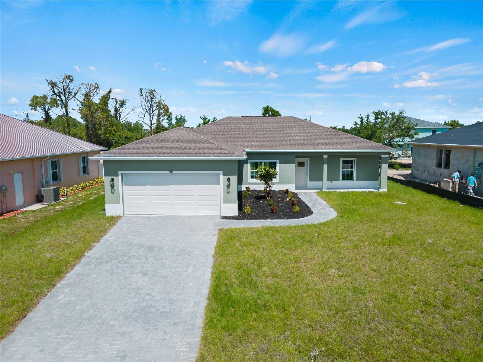 Port Charlotte, FL 33981,9341 HIALEAH TER