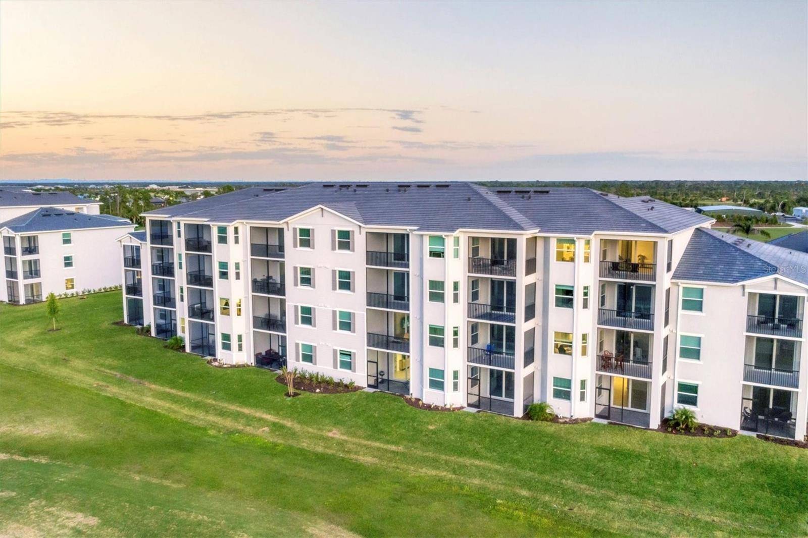 Venice, FL 34293,12240 WELLEN GOLF ST #201