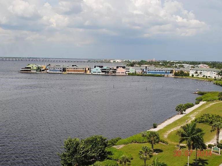 Punta Gorda, FL 33950,1500 PARK BEACH CIR #3E